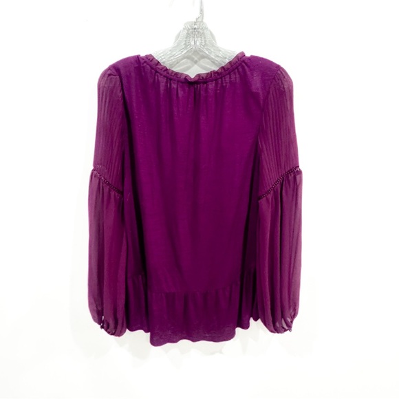 White house black market boho floral embroidered tassel top ❤️ - Picture 6 of 7